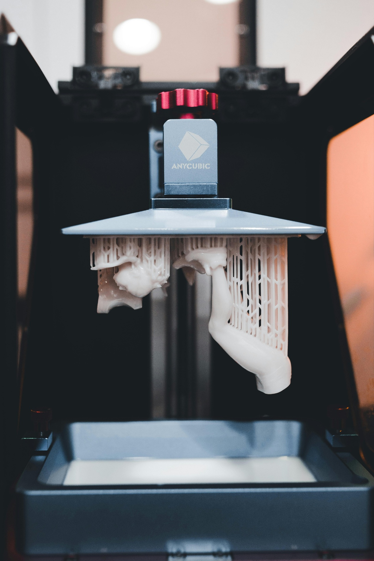 CNC 銑削樹脂類牙科件至最終形狀